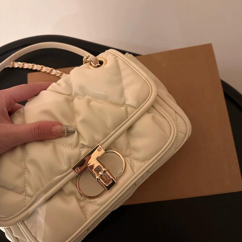 Elegant Pleated Chain Handbag  - огляд і ціна Quiet Luxury Bags Crossbody