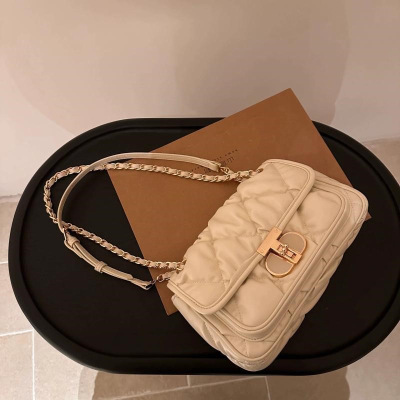 Elegant Pleated Chain Handbag  - огляд і ціна Quiet Luxury Bags Crossbody