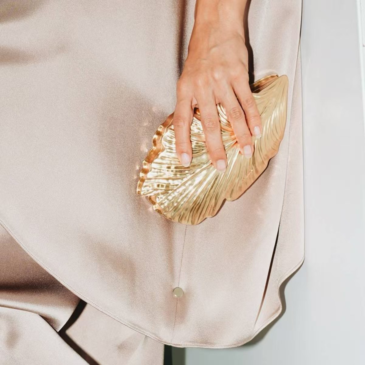 Luxury Golden Fashion Acrylic  - огляд і ціна Luxury Bags Gold