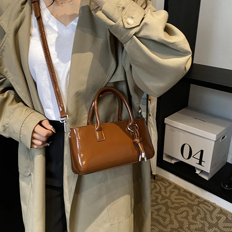 LEFTSIDE Small PU Leather Top- - огляд і ціна Luxury Y2K Bags