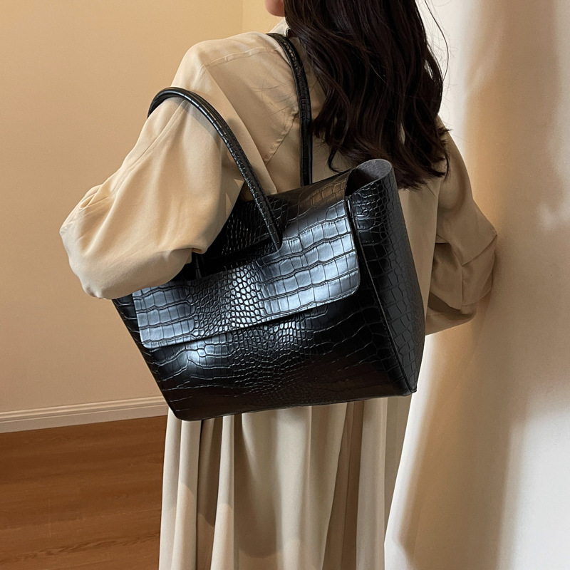 2024 New in Stone Pattern Big  - огляд і ціна Luxury Bags Edit